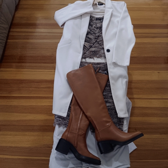 Franco Sarto Brown 2” Heeled Boots - Picture 11 of 13